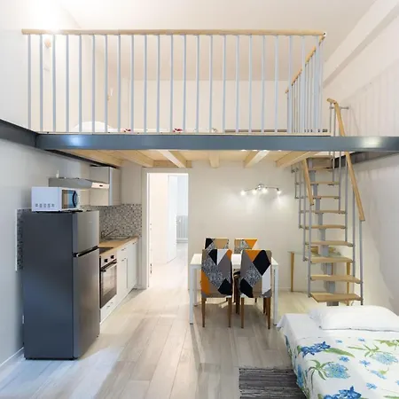 Andreini, By Short Holidays Appartement